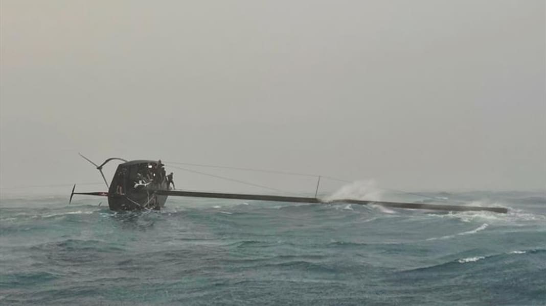 America's Cup: Alinghi capsizes without sails in a heavy rain squall