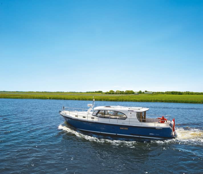 Test Jetten 41 Sedan