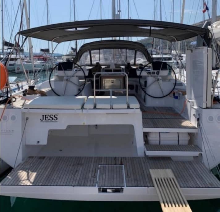 Détail du Dufour 56