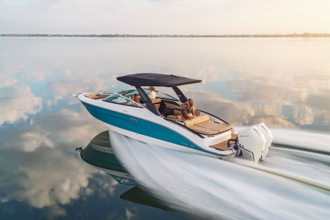 Die neue Sea Ray SLX 280 Outboard ist bereits das zwölfte Modell in der Serie.