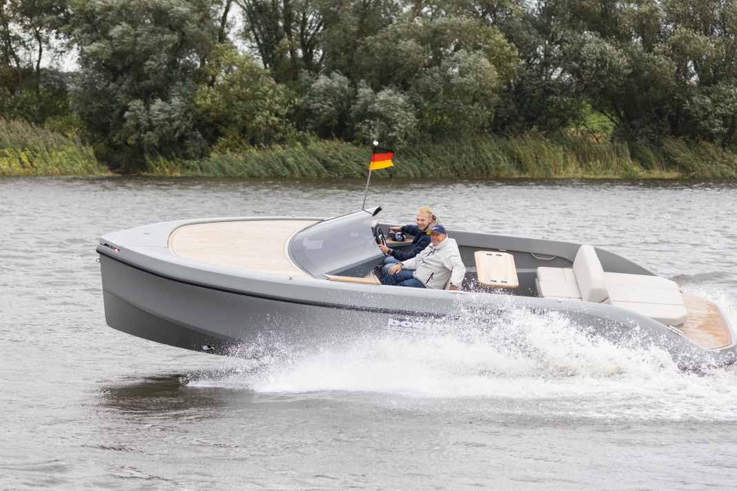 Die Rand Spirit 25 im BOOTE-Test.