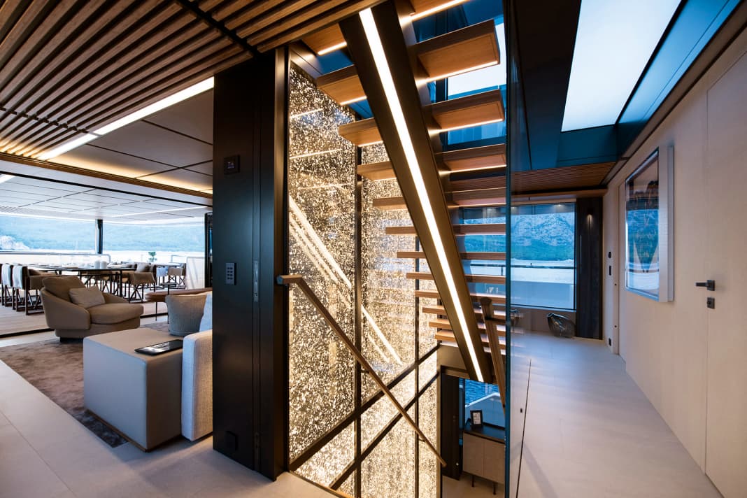 The crystal wall on the staircase extends over three floors