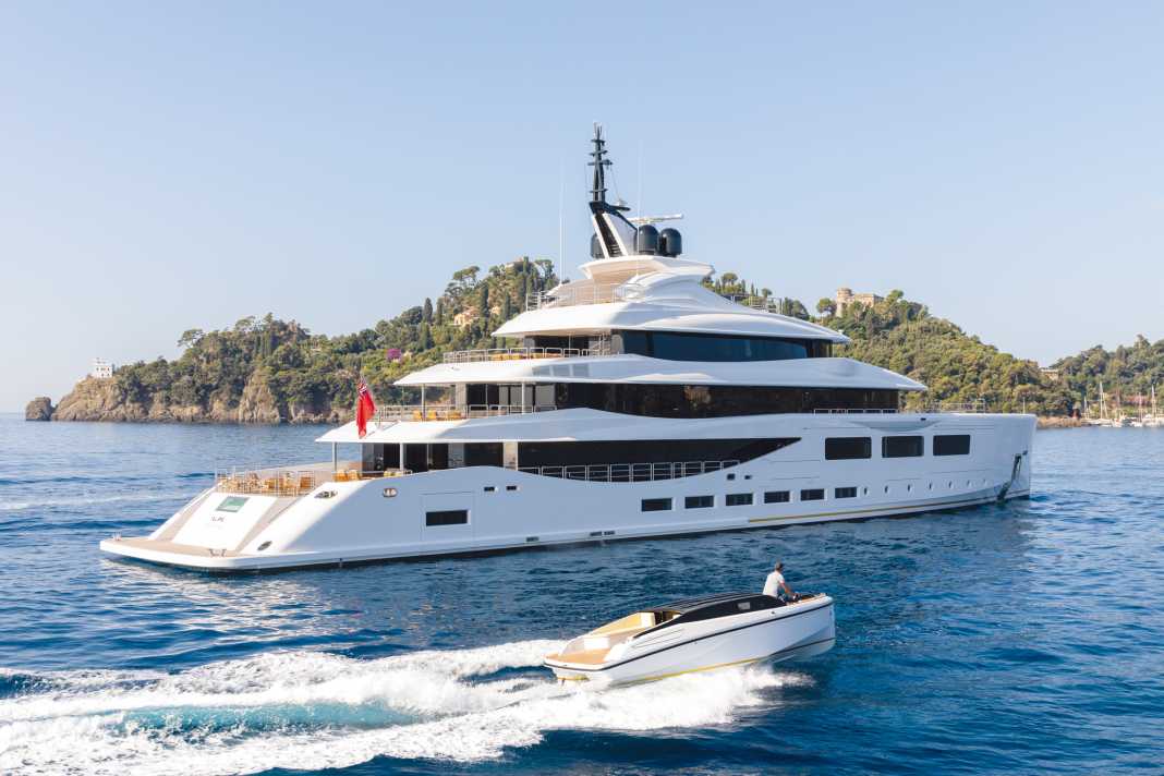 L'Alfa può essere noleggiata per 700.000 euro a settimana