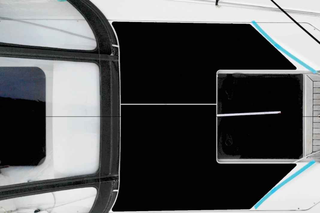 1. measure the panels: A dimensioned sketch is sufficient for measuring small systems. For complex systems, the modules are planned using aerial photographs taken by drone