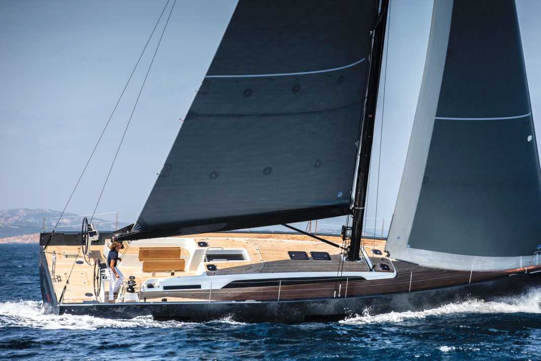 Solaris Yachts is one of the European shipyards bringing the widest range of models to the show. Here is the Solaris 50