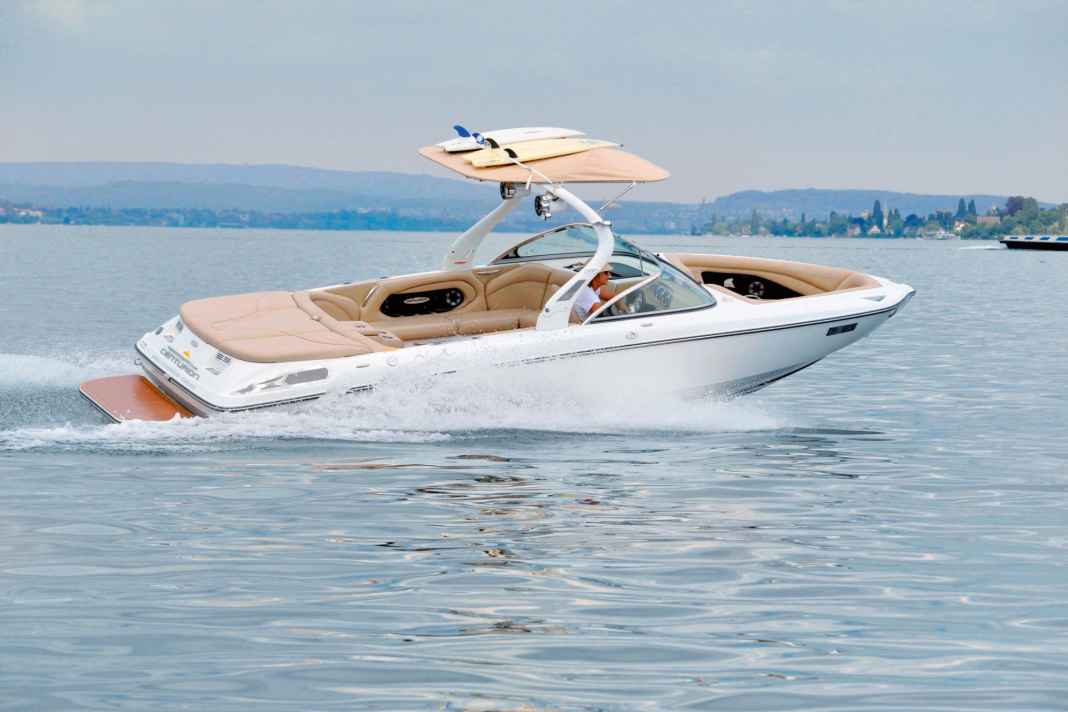 Martin Dotti fährt eine Centurion Enzo SV 240.