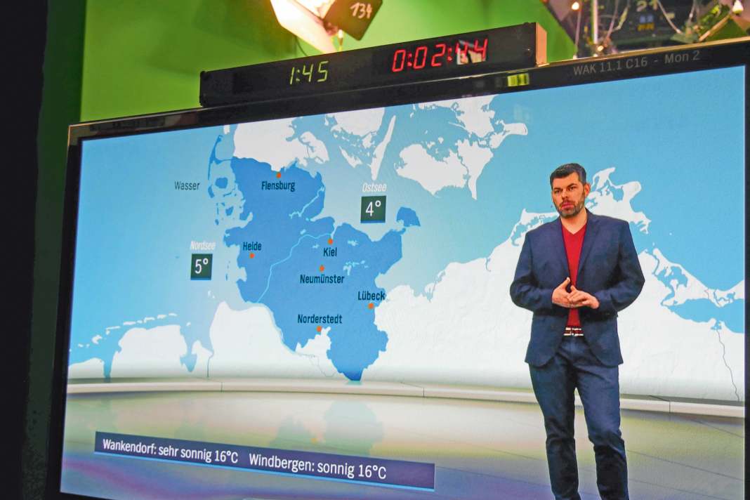 Im TV-Bild steht Meteorologe Sebastian Wache nicht mehr vor einem grünen Hintergrund, sondern vor seiner zuvor erstellten Wetterkarte.