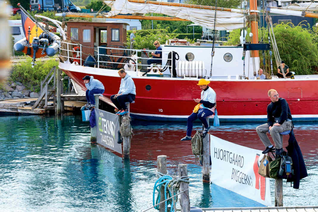 Sander, Kevin, Mathias and Casper after two nights - another 27 hours to the finish.