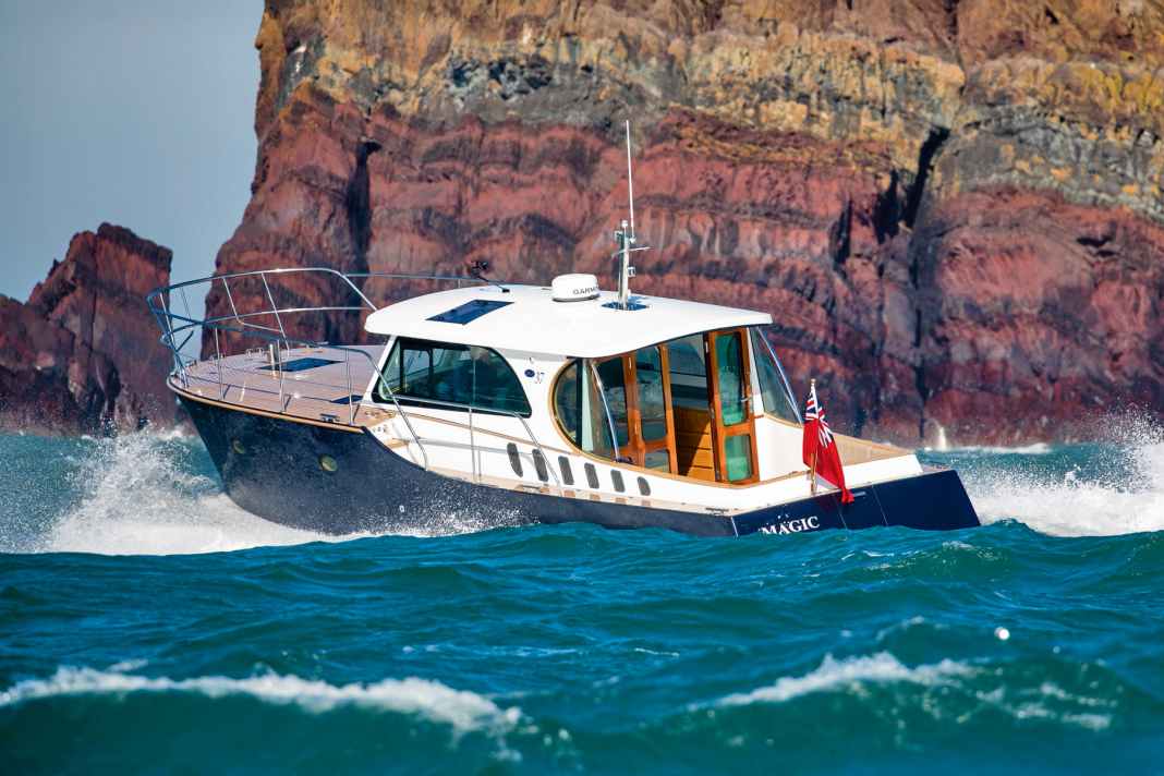 We visited the traditional British shipyards Rustler, Cockwells and Dale.