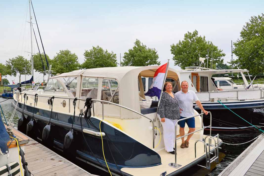Karin Heijboer and Bart Mornout on their newly acquired motor yacht.