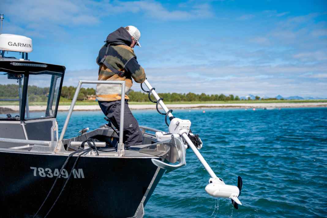 Sorgfältige Vorbereitung vor jeder Drift: Bugmotor, ...