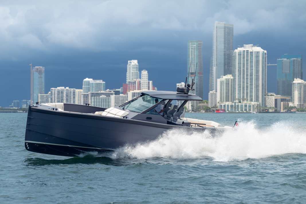 Two Volvo Penta diesel engines power the LEKKER 45.