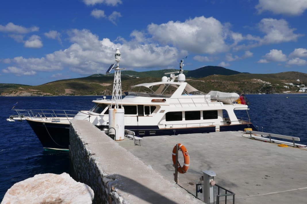 "Azura" in Kinaria auf Skyros