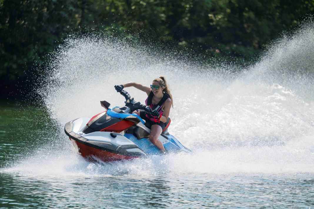 Für Fahrspaß sorgt beim WaveBlaster ein 1-Liter-Motor.