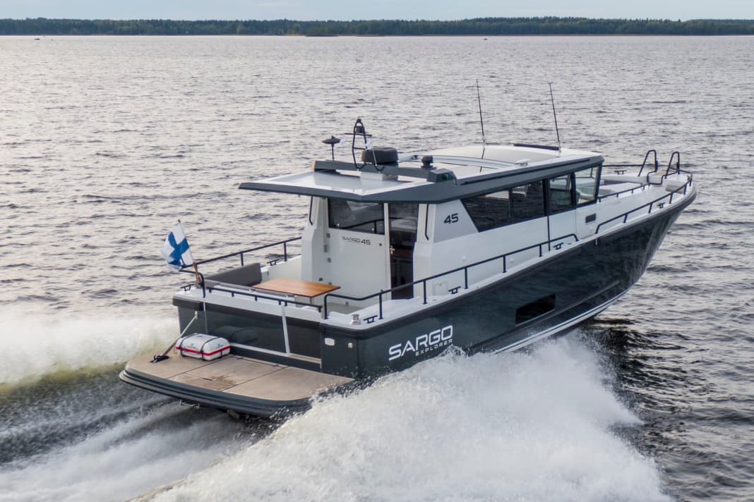 Like previous models, the new model is also characterised by the box-shaped deckhouse