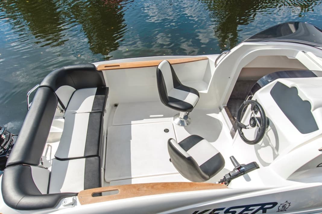 Galia 485: Cockpit