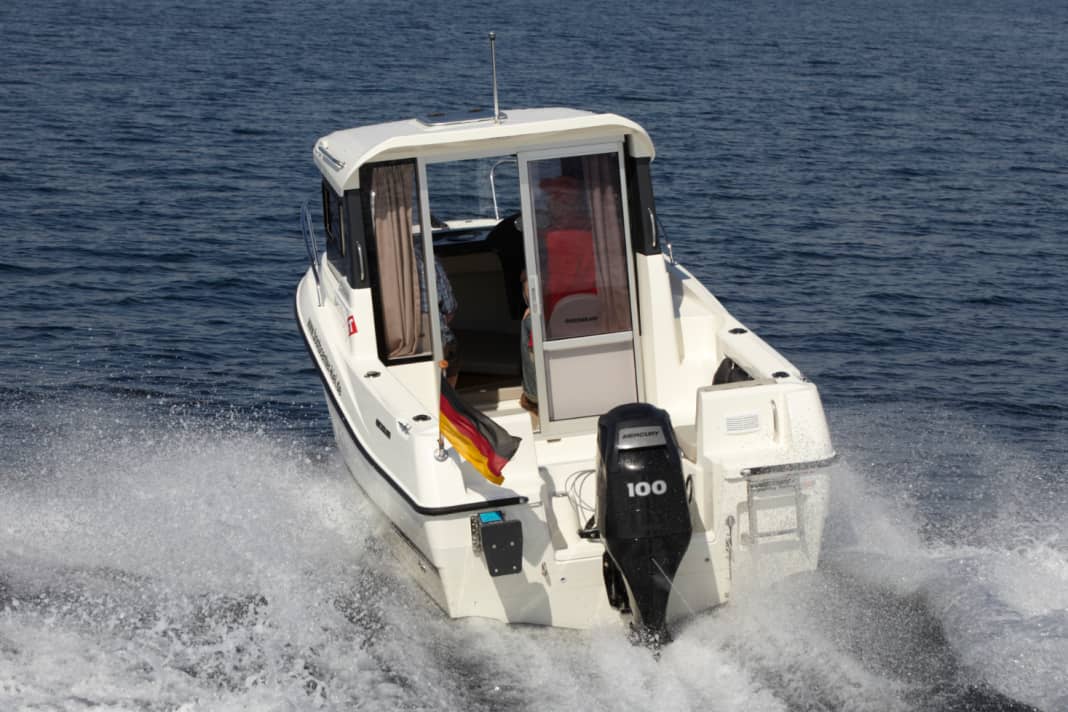 Die neue Quciksilver Captur 555 Pilothouse im test auf der Ostsee.