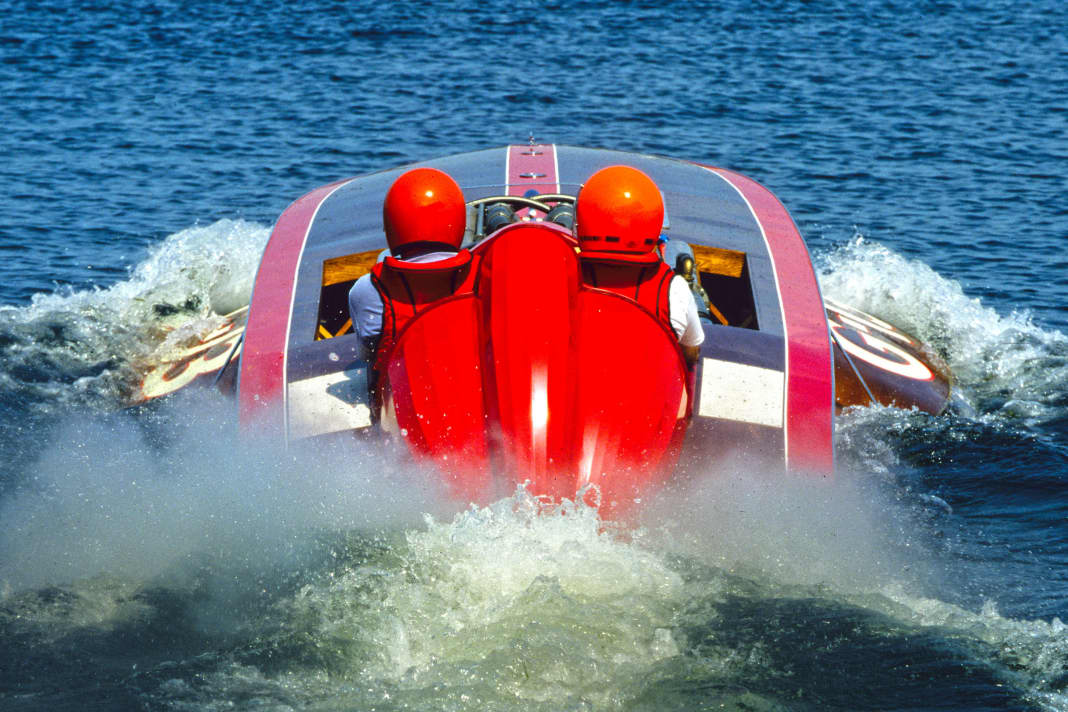 "Tempo VI": After 40 years of silence, the boat and engine find their rhythm again.