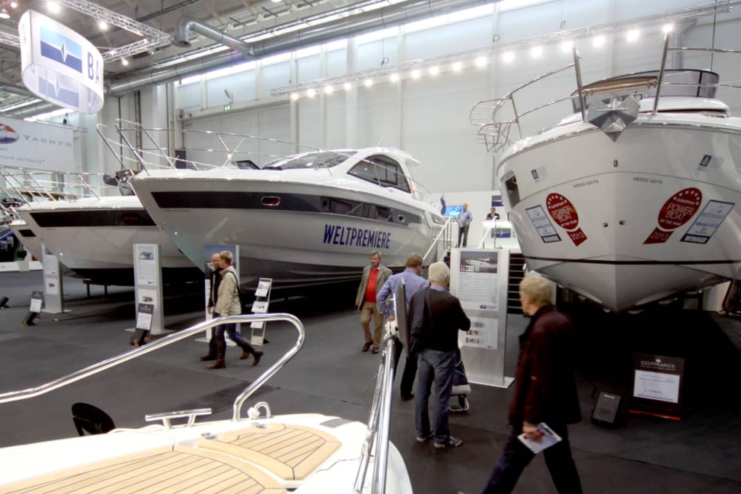 Bavaria Sport 39 Highline mit Hardtop: Premiere auf der Hanseboot 2013 in Hamburg.