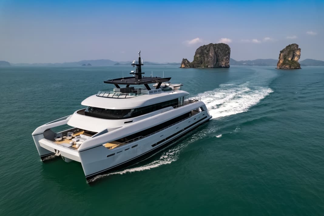 SpaceCat: 36 metre long Øino cat with the space of a 50 metre monohull.