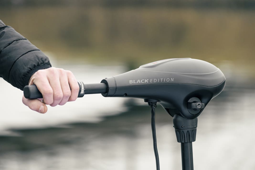 Rhino presents the "Black Edition" electric outboards.