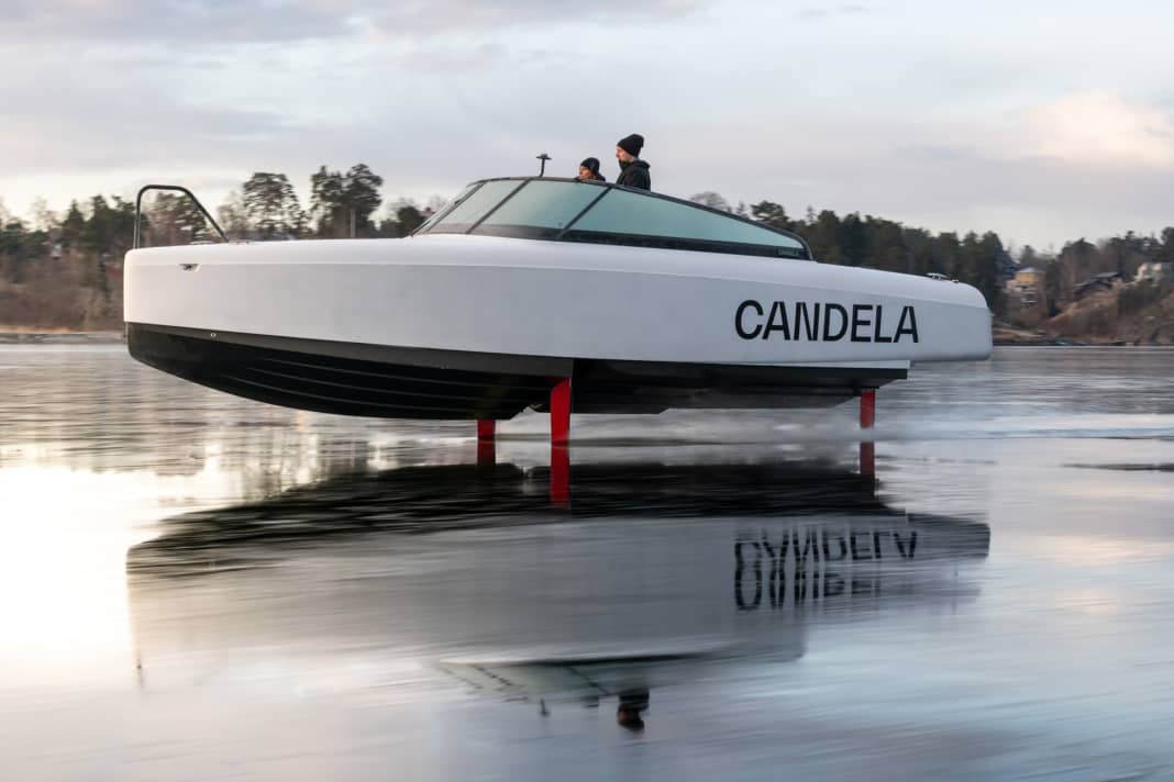 Candela C-8 (Länge: 8,50 m, Breite: 2,50 m, Verdrängung: 1.605 kg, Motor: 45 kW)