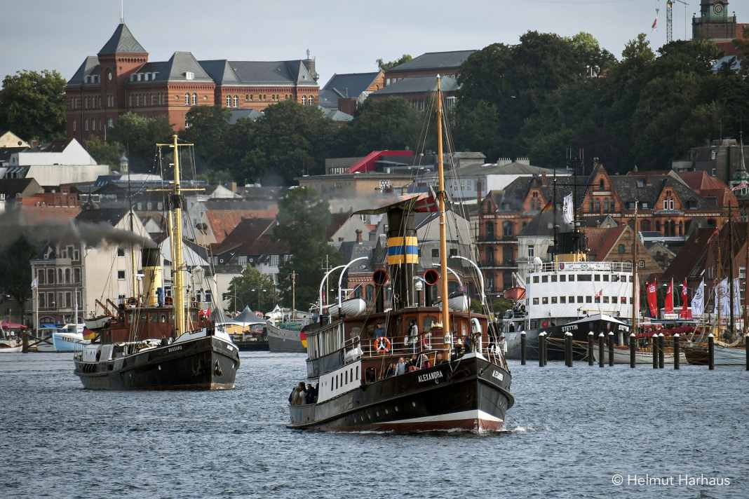 The steamship “Alexandra” is based in Flensburg and is therefore also the host vessel for the “Dampf Rundum”