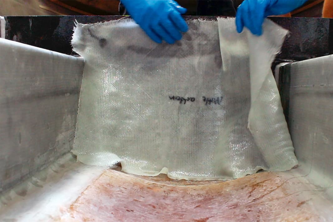 Mixing resin and filler is a bit like baking a cake. if the "dough" is too thin, filler must be added; if it is too thick, more resin must be added