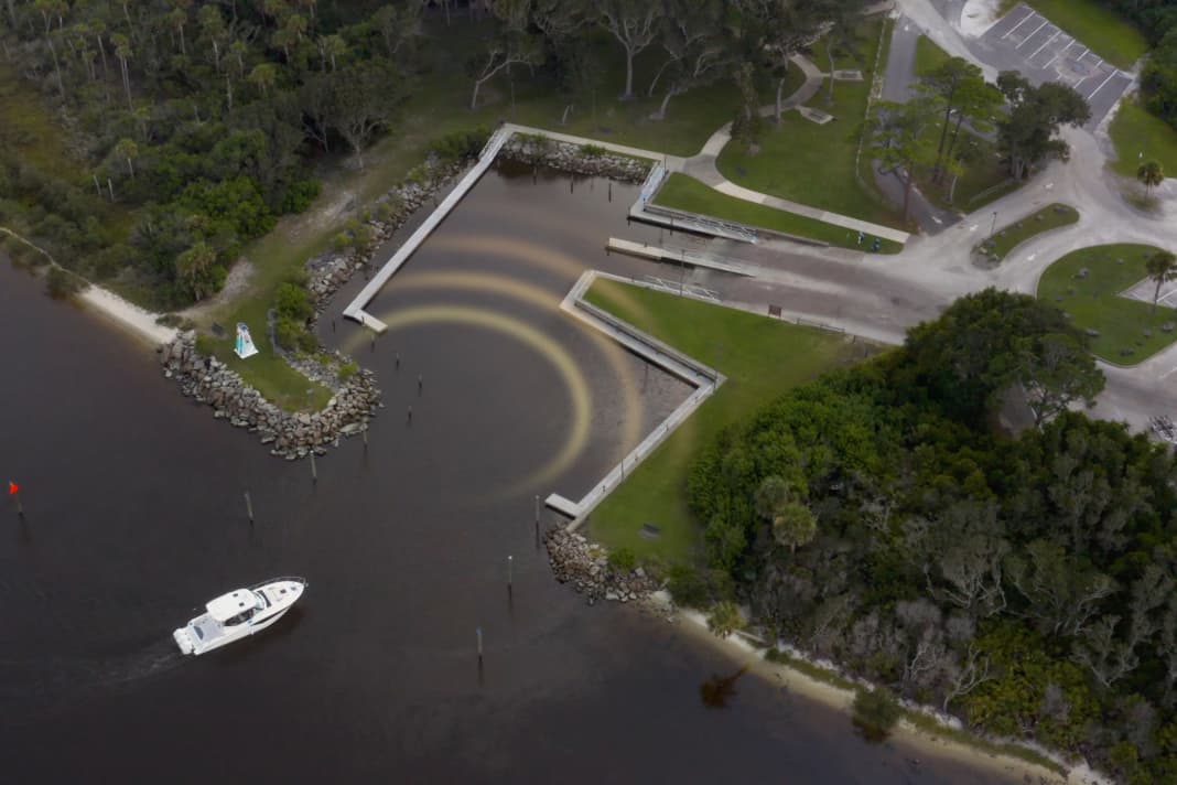 The new system uses cameras to monitor the harbour