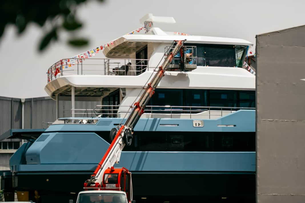 Kick-off: The 18 metres roll carefully out of the hall at Bering Yachts.