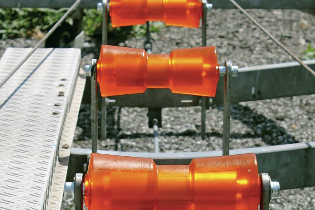 Trailer: Keel rollers