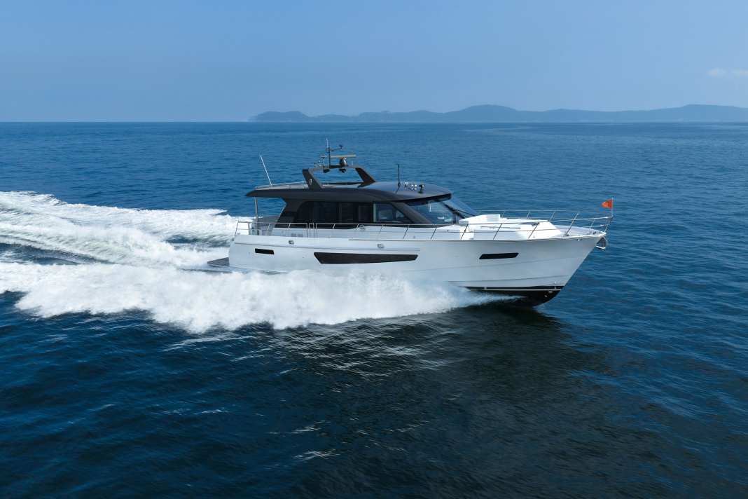 The CLB 65 SUV from CL Yachts.