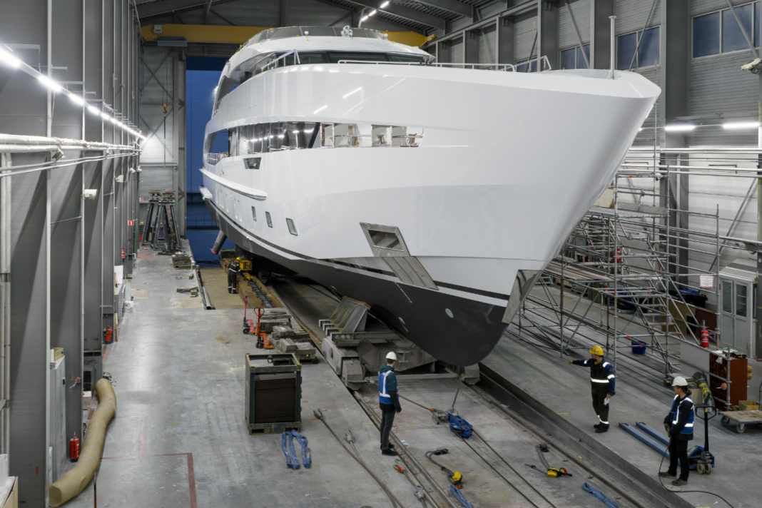 The shipyard designers opted for a hard-chine hull with sunken propeller tunnels for the 50-metre heave.