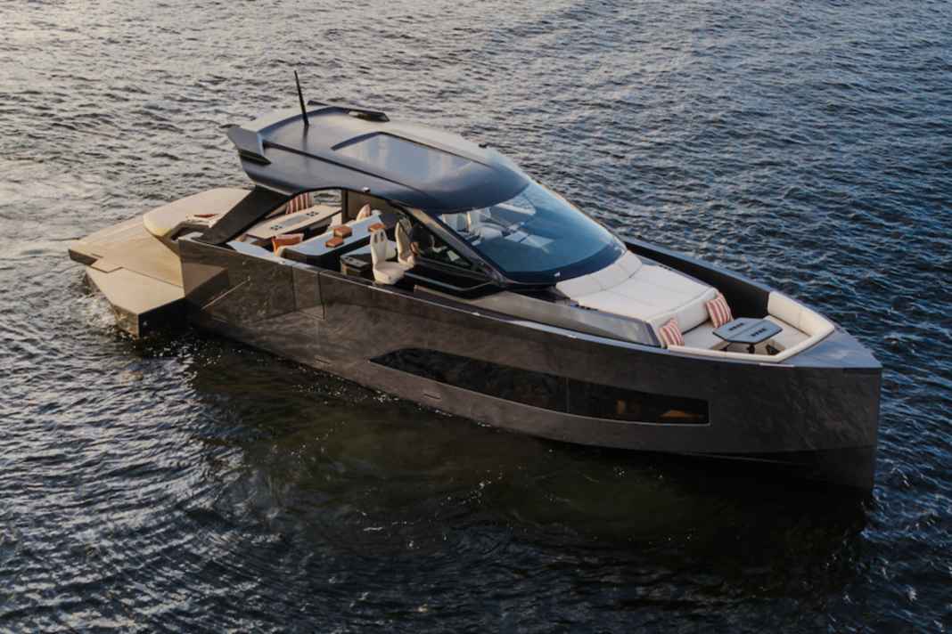 Debut in Palm Beach: Die Manari 52 ist das erste Format der neuen Marke aus Miami.