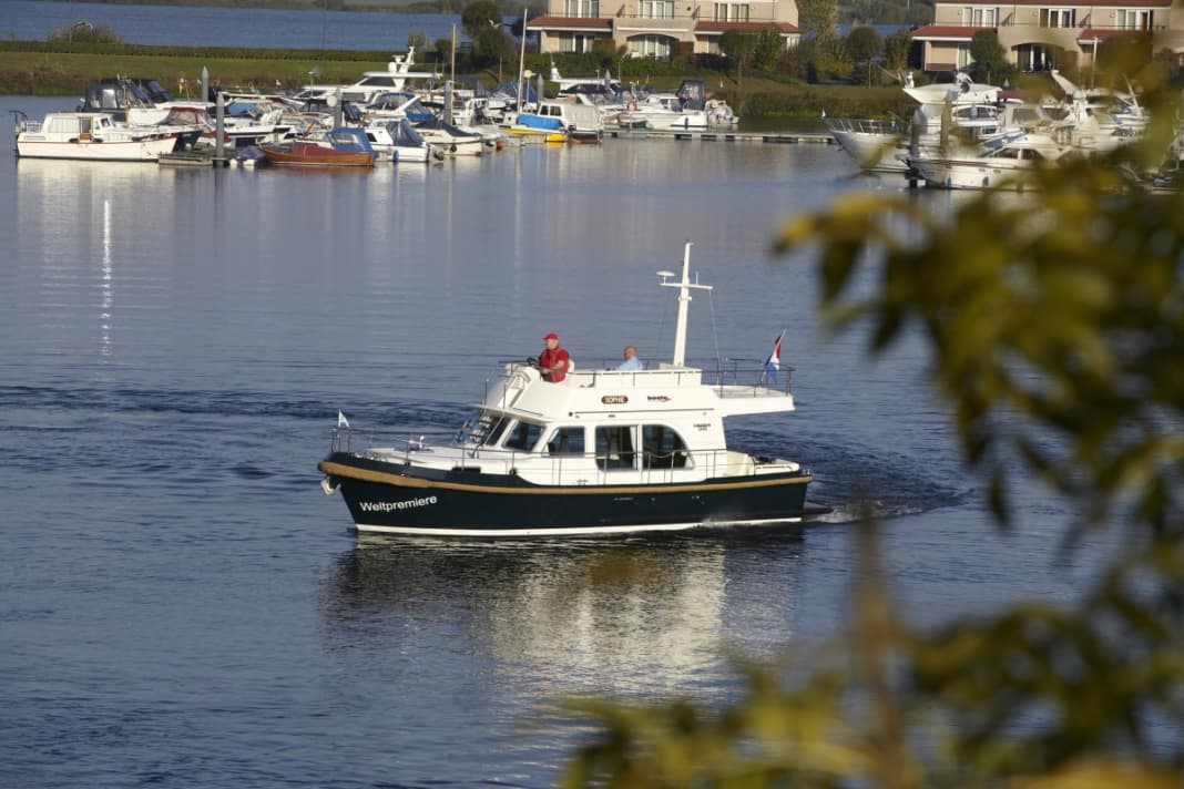Test Linssen Classic Sturdy 36 Deckbridge