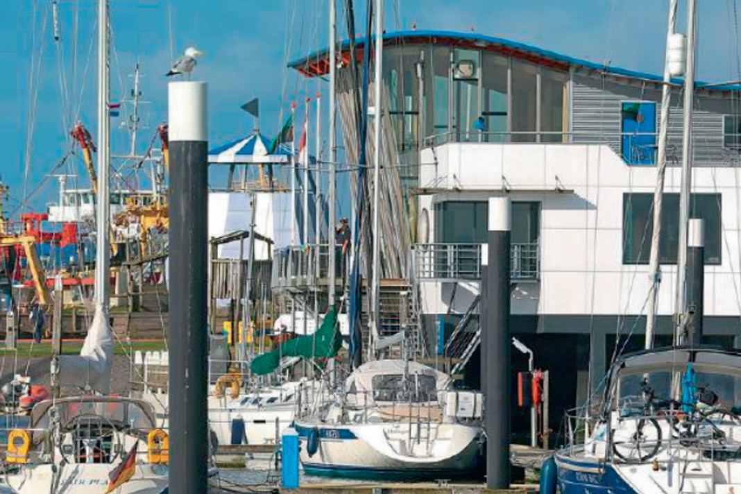 In the tidal area: floating dock with "fingers" on the North Sea island of Texel.