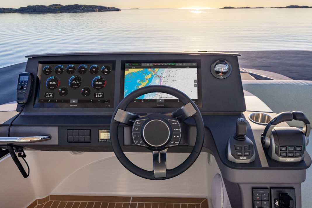 In der 10-Zoll-Version passt der GPSMAP 9000 auch auf Steuerstände mittlerer Boote