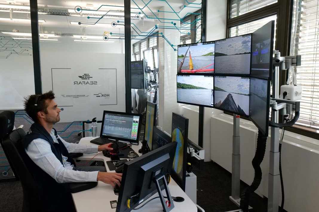 The coupled barge can now be deployed remotely from the control centre in Duisburg.