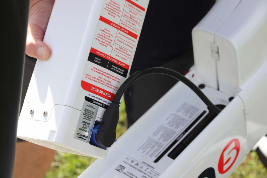 Unterstützt wird der Fahrer dabei von einem 460-W-Elektromotor