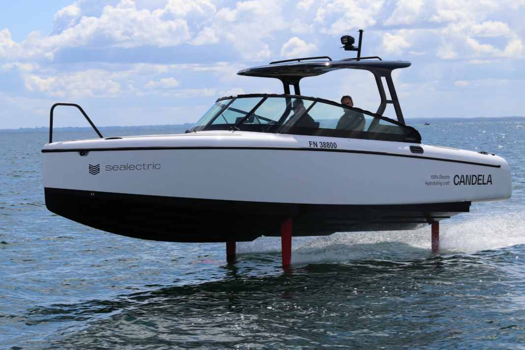 Only flying is more beautiful...