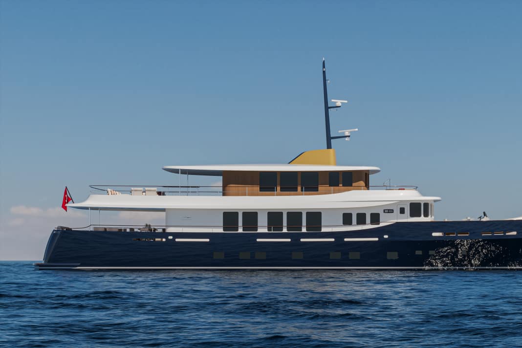 The smaller one: The 38XPC resembles a typical Getleman yacht and has a beautifully classic appearance.