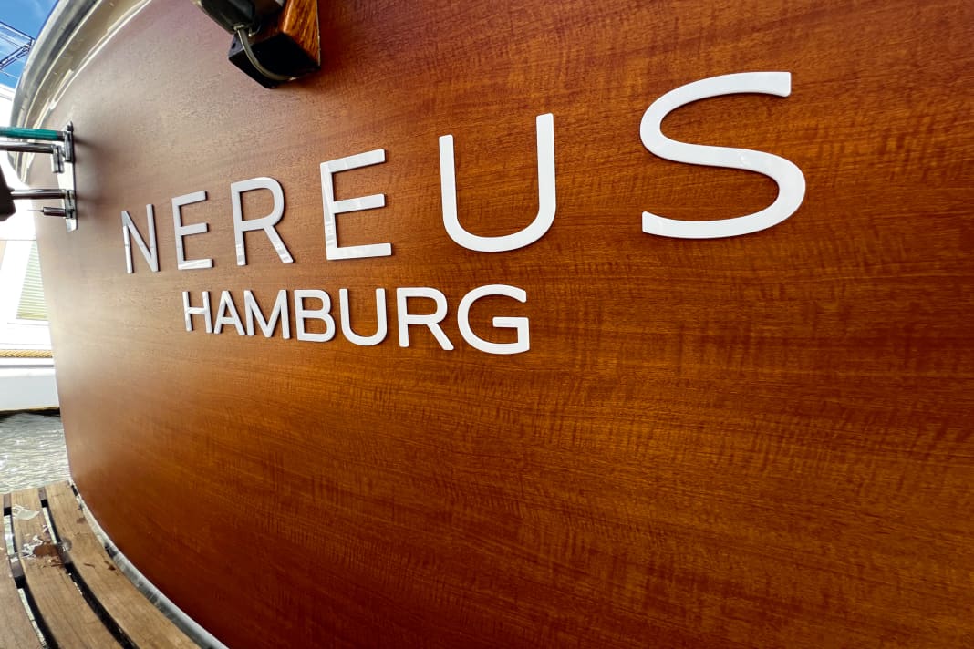 Die Schriftfarbe muss sich deutlich vom Untergrund unterscheiden