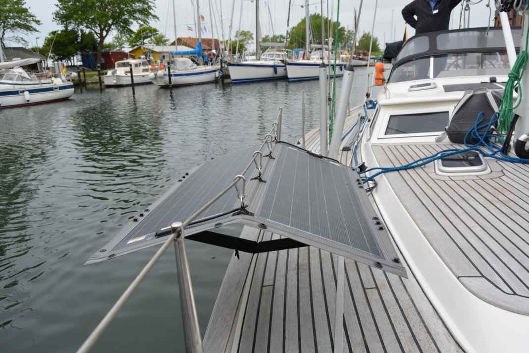 Stromversorgung-Solarpaneele-von-SunWare-f-r-eine-einfache-Installation