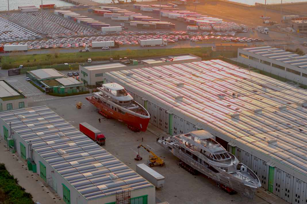Civitavecchia: The Tankoa site covers an area of 34,000 square metres. This is where the hulls are built.