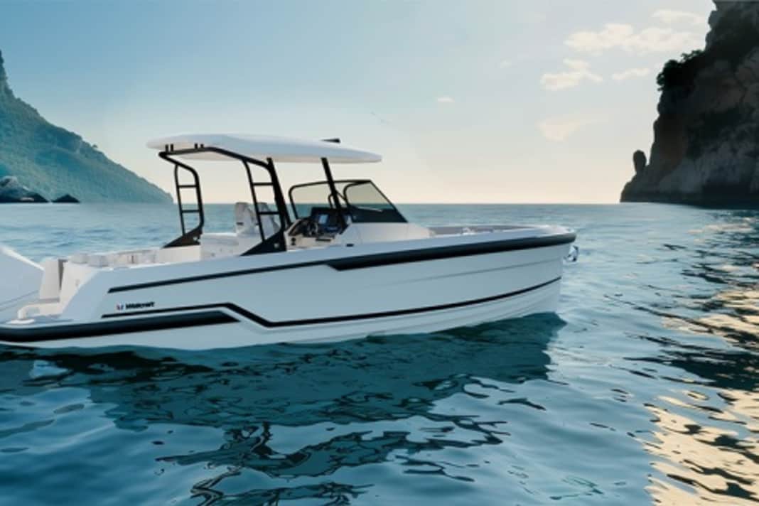 All three models feature dynamic lines - here the T-Top variant.