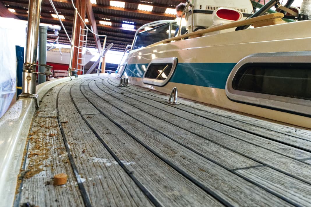 The original state of the teak deck