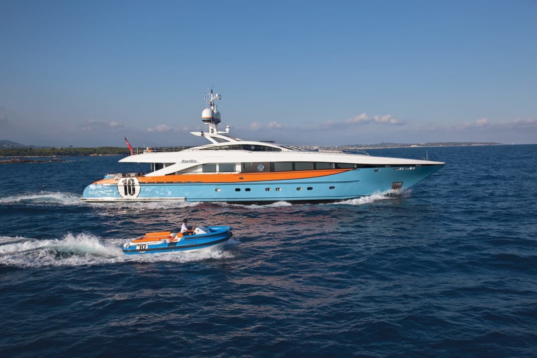 Corporate design: The tender, a fast Castoldi 14-jet RIB, has the same styling as its mother.