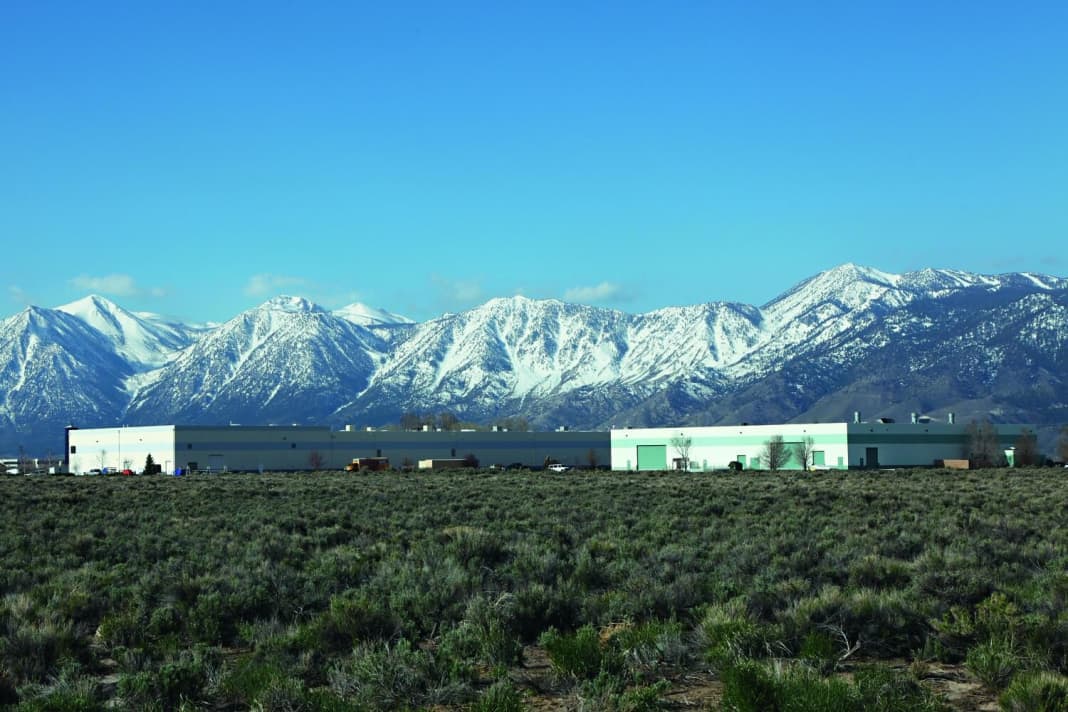 Manufacturing in the desert: the state-of-the-art North Sails loft is located in Minden, Nevada, USA. | a.