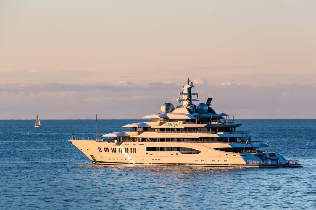 Top 200 motor yachts