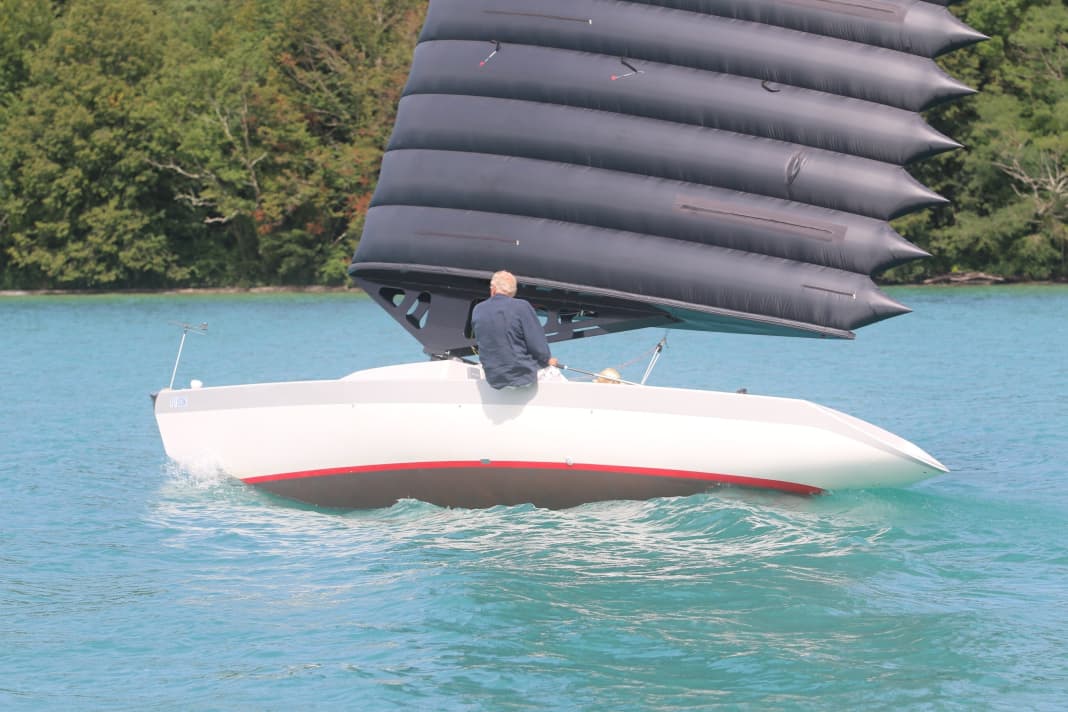 Ein Rigg zum Aufblasen | YACHT